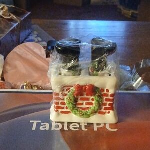 Festive Chimney Salt and Pepper Shakers NEVER USED